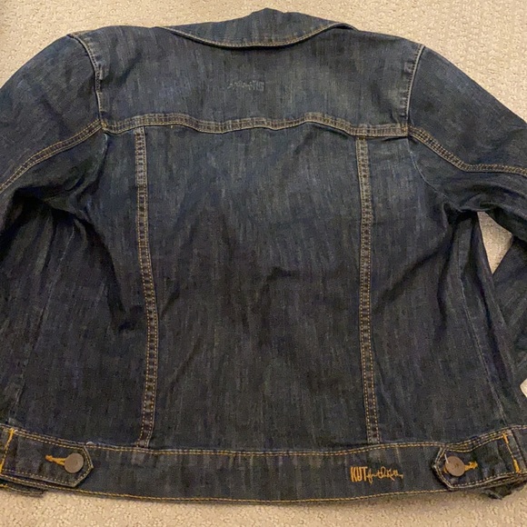 Jean jacket - Picture 4 of 4